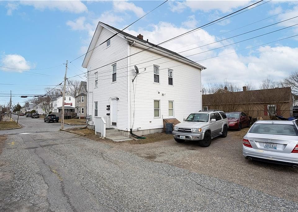 110 Pleasant Street Apartments Lincoln, RI Zillow