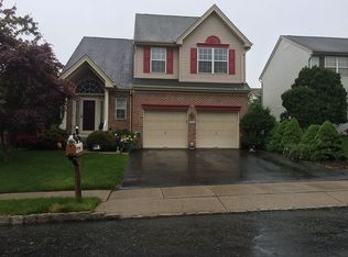 17 Hughes Rd, Bridgewater, NJ 08807