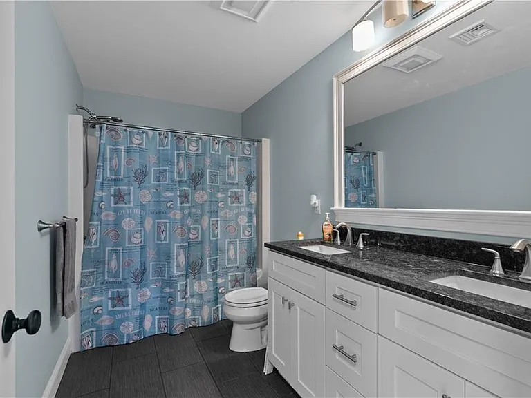 24 Randolph Way — Photo 25