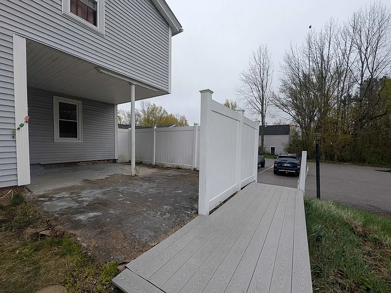 275 High St #1 — Photo 34