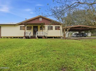 4092 Poydras Hwy, Breaux Bridge, LA 70517