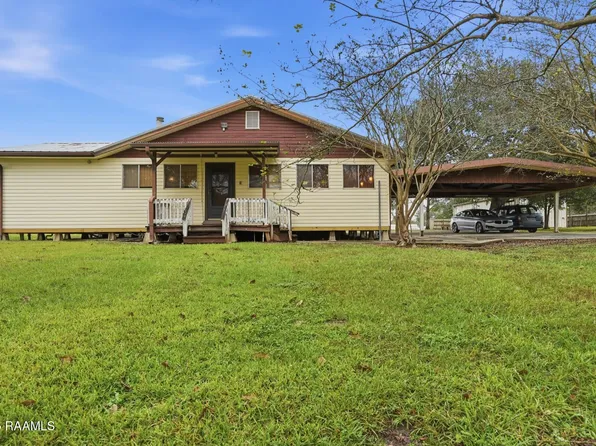 4092 Poydras Hwy, Breaux Bridge, LA 70517