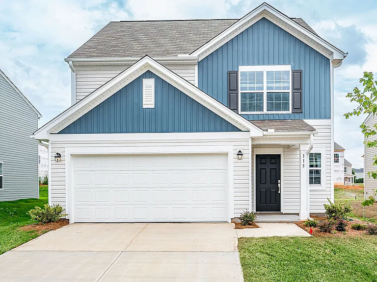 115 Broadtree Cir — Photo 1