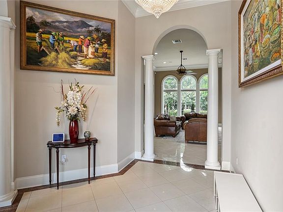 3rd image of 34 Castle Pines Dr