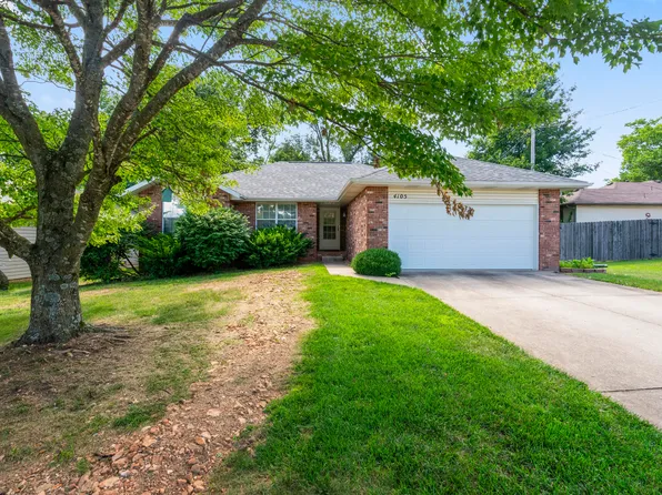 4105 S Oak Avenue, Springfield, MO 65804