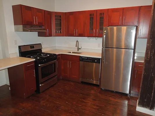 Rented by 5 Boro Realty Corp | media 68
