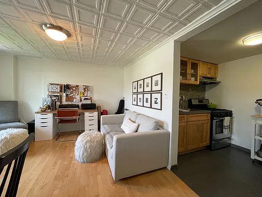 Rented by Compass | media 4