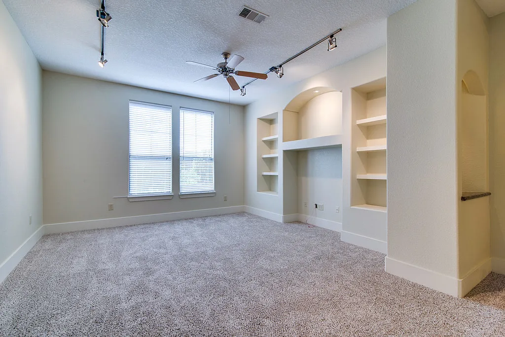 2-Bed/2-Bath in Green Hills/Belmont/Vanderbilt — Photo 4