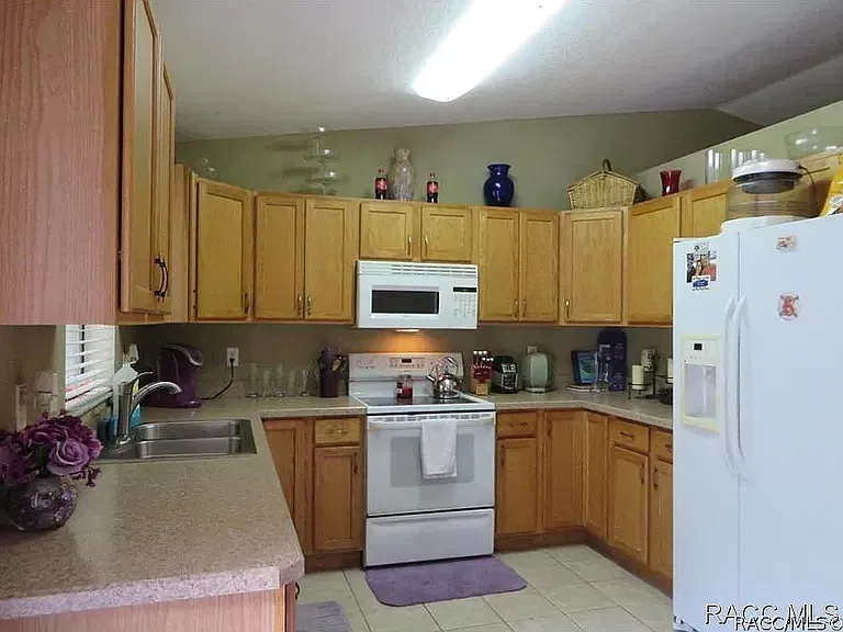 3 bed, 1145 sqft, $1,500 — Photo 3