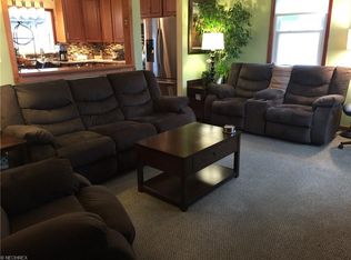 588 Bell Ave, Elyria, OH 44035
