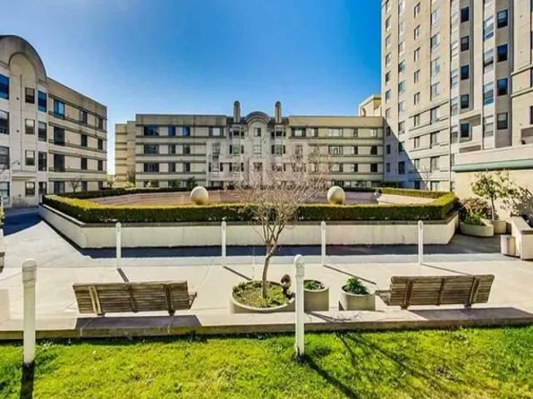 988 Webster St #441, Oakland, CA 94607