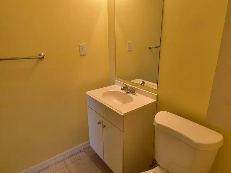 1406 Holden Ave #A10 — Photo 13