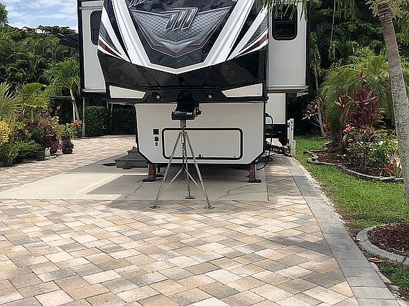 2nd image of 679 Barracuda Bnd