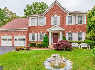 7104 Dudrow Ct, Springfield, VA 22150