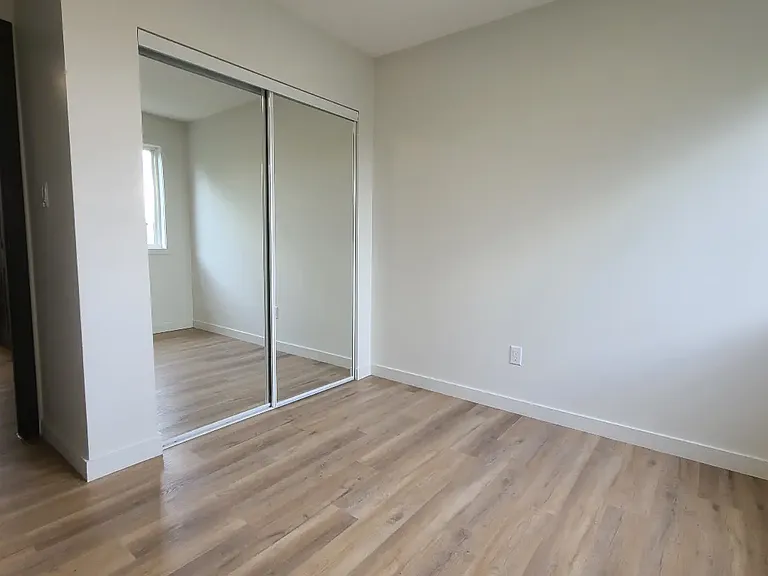 17815 95th St NW #PREMIUM — Photo 12