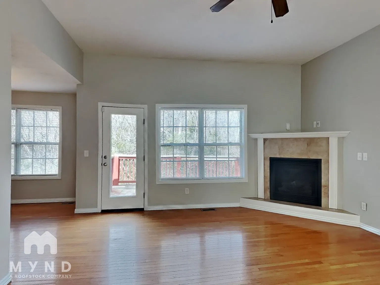 5 bed, 3.0 bath, 2884 sqft, $2,349 — Photo 3