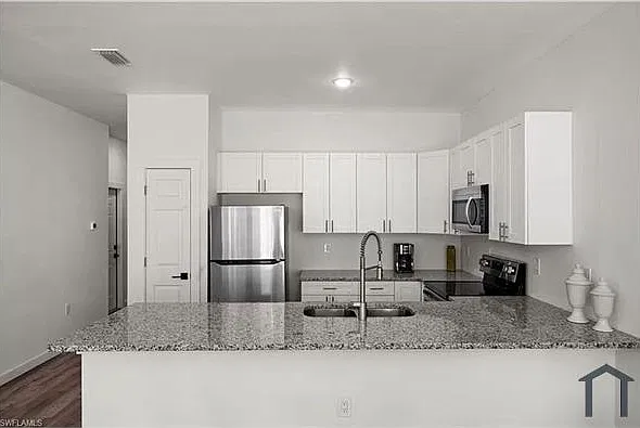 3 bed, 1174 sqft, $1,550 — Photo 3
