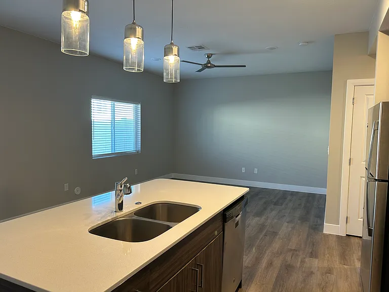 2085 N 275 W #23 — Photo 4