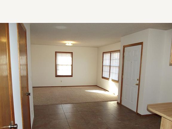 5th image of 2975 W Roxbury St #B
