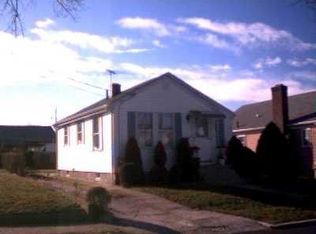 22 Rome Ave, Providence, RI 02908