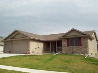 4046 Huntington Ave, Janesville, WI 53546