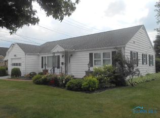312 State St, Leipsic, OH 45856