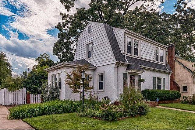 front of the house from Baker Ave