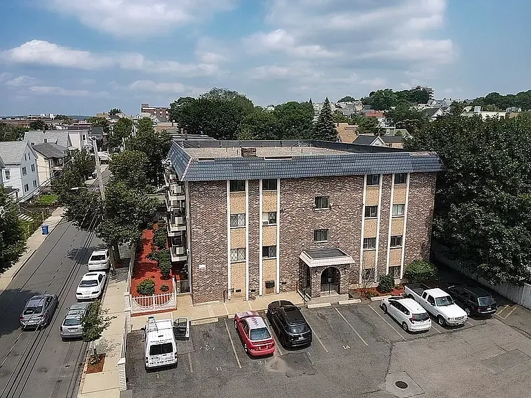 303 Lowell St #11 — Photo 17