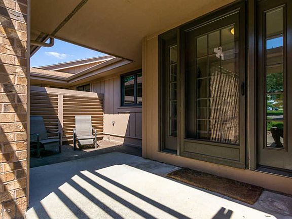 3rd image of 3434 Eagle Circle Ct NE