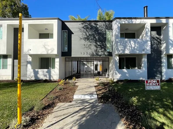 12325 Moorpark Street, 12325 Moorpark St APT 103, Studio City, CA 91604