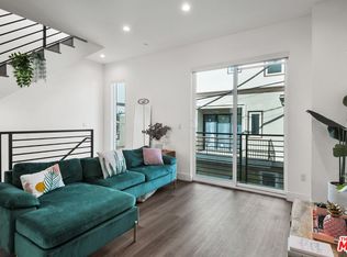 1255 N Gower St #3/4, Los Angeles, CA 90038