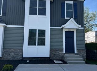 352 W 11th St, Front Royal, VA 22630