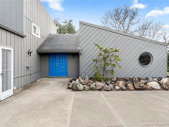 2nd image of 18336 Fern Canyon Dr