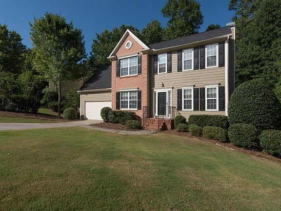 2nd image of 203 Pebble Creek Ct