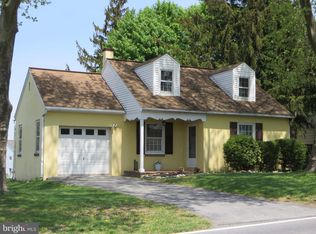 109 Chestnut St, Lititz, PA 17543