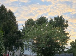 2301 Conley Ln, Lancaster, PA 17603