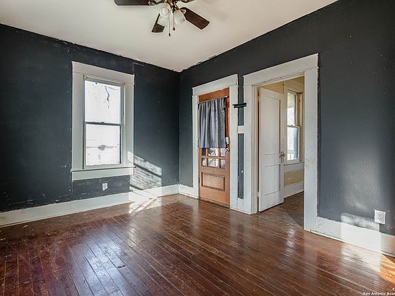 2nd image of 2510 SCHLEY AVE