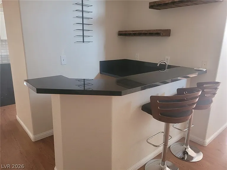 4013 Forest Knoll Ln — Photo 14