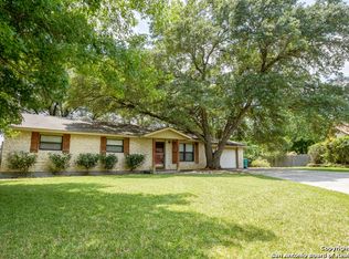 303 Castle Ct, Converse, TX 78109