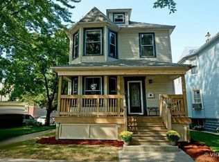4152 N Maplewood Ave #1, Chicago, IL 60618