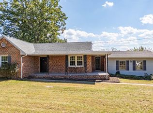 1254 Sunburst Rd, Evington, VA 24550