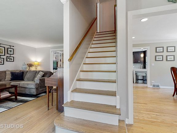 5th image of 1215 W Glenn Ln