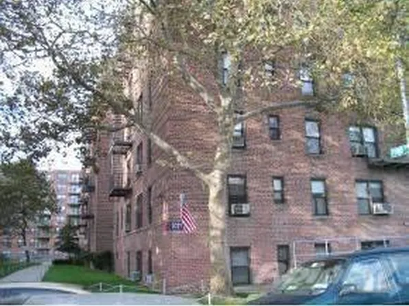 3021 Avenue Z image 1 of 1