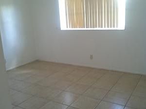 5th image of 2580 Barkley Dr E APT B