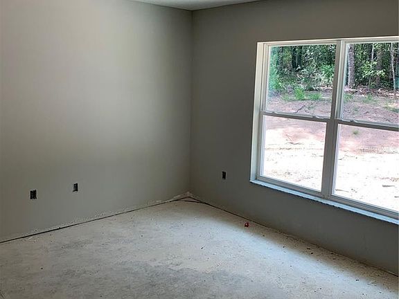 5th image of 2421 W Sand Trap Dr