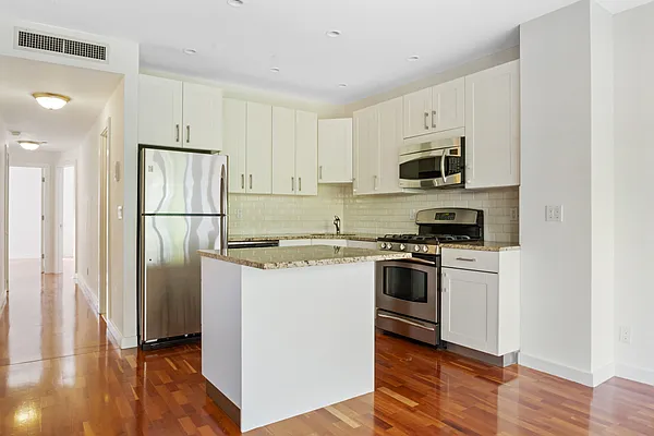 Sold by Compass | media 5
