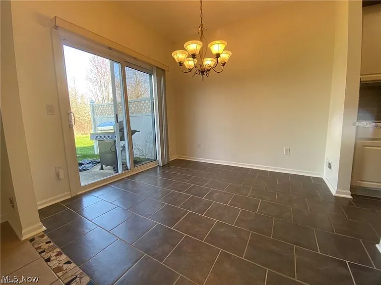 8601 Dunham Dr — Photo 5