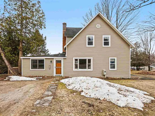 145 W Court St, Boyne City, MI 49712