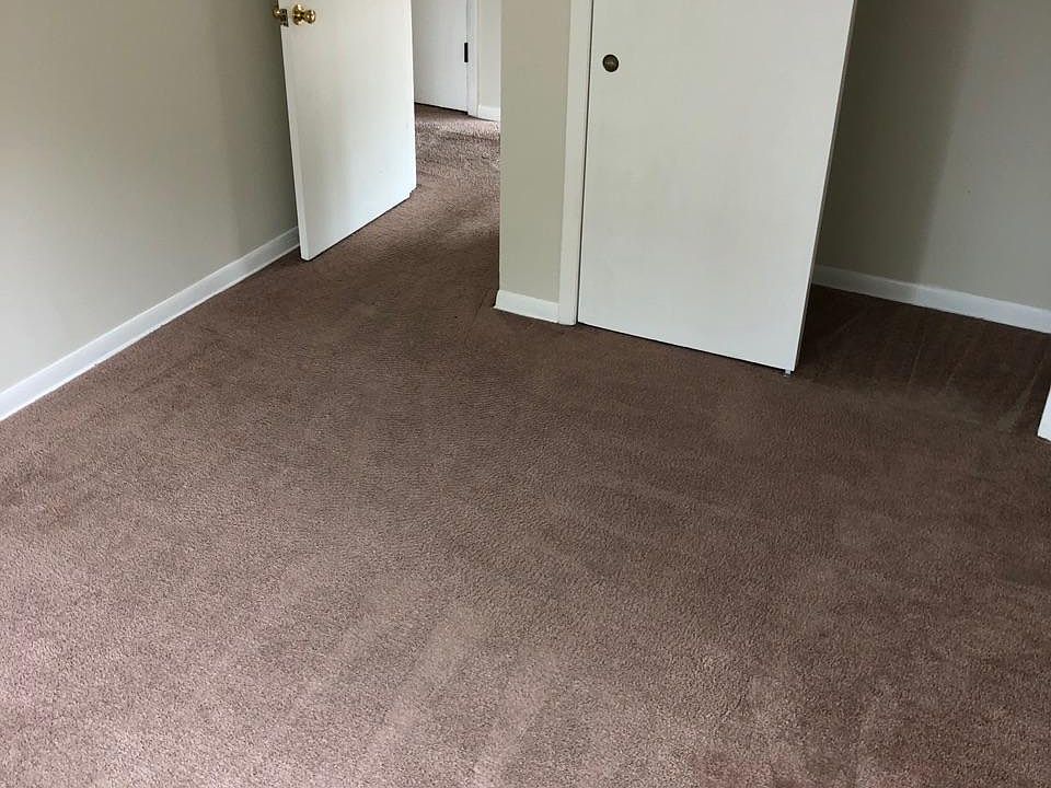 2nd image of 2453 1st Ave #30