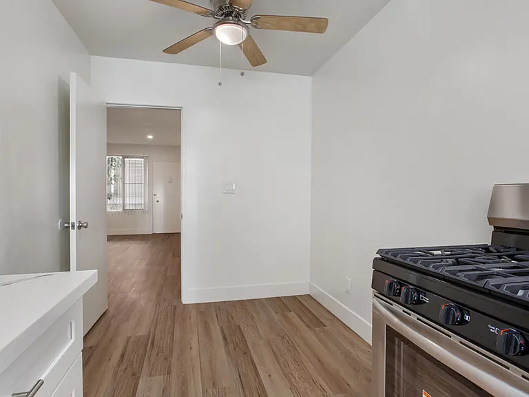 3451 Vinton Ave #4 — Photo 6